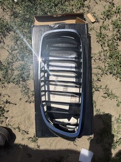 Single BMW 4 Series front kidney grille