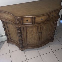 Wood Chest 