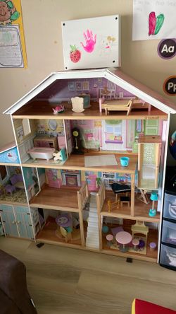 Dollhouse lightly used. Already set up.