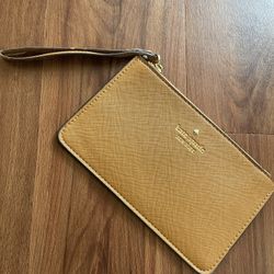 Kate Spade New York Wristlet
