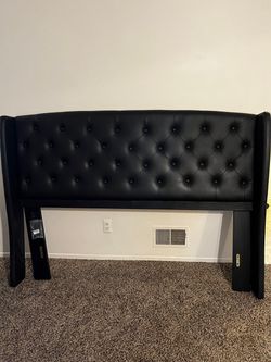 Queen size head board