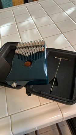 Moozica Electric Kalimba
