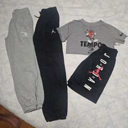 Back to school BOYS clothing lot size.large