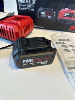 SKIL PWR CORE 20 20V 4.0Ah Lithium Battery Charger Combo Starter Kit CB5196B-11