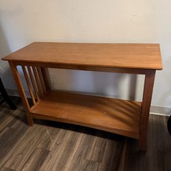 Awesome SOLID WOOD table.!