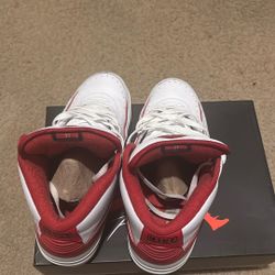 Jordan 2 Retro ‘Chicago Home’