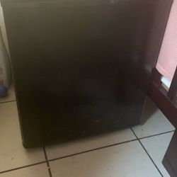Mini Fridge 