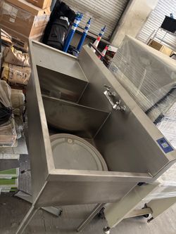 Commercial Stainless Steel Bar Sink on Casters