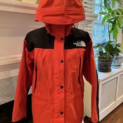 THE NORTH FACE jacket