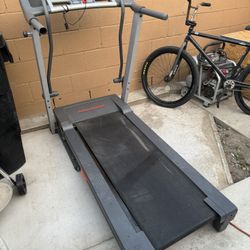 Treadmill 
