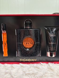 Yves Saint Laurent Black Opium Perfume Gift Set