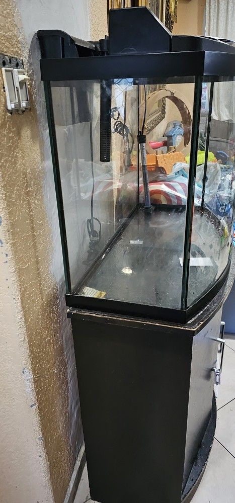 Fish Tank 39 Gallon for Sale in Costa Mesa, CA - OfferUp