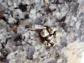 Pandora
Pandora Married Couple Dangle Charm and wife charm.