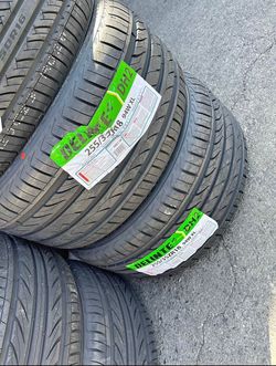 New Tire 255/35R18 Delinte DH2 A/S 94W 255/35/18 $100 Each