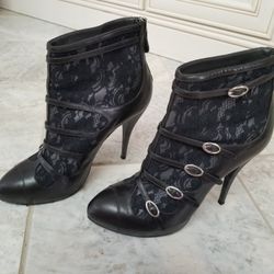 Designer Shoes. Vintage Just Cavalli Leather & Lace Stiletto Ankle Booties. Size 38.