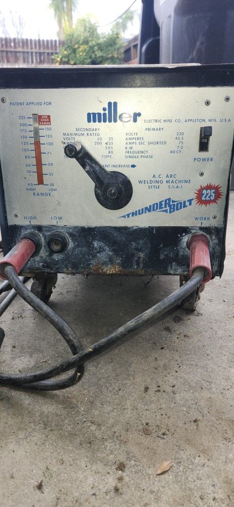 Welder Miller Thunderbolt 225