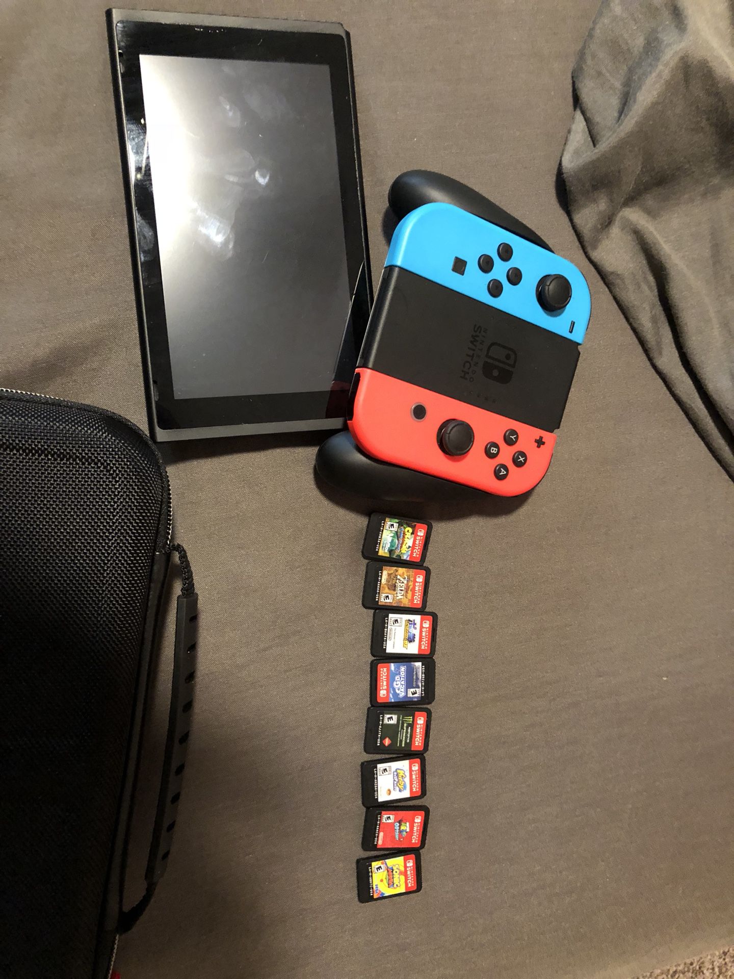 Good condition Blue and Red Nintendo Switch