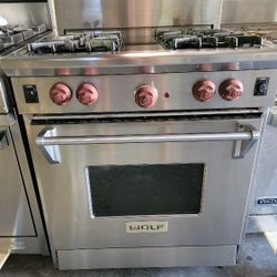 Wolf Range With Convection Oven Stainless Steel 30" 4 Burners