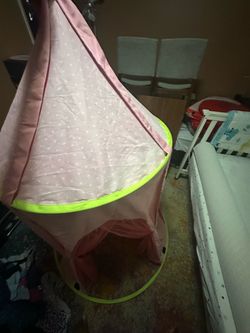 Free collapse able fairy tent