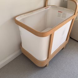 Cradlewise Smart bassinet And Crib