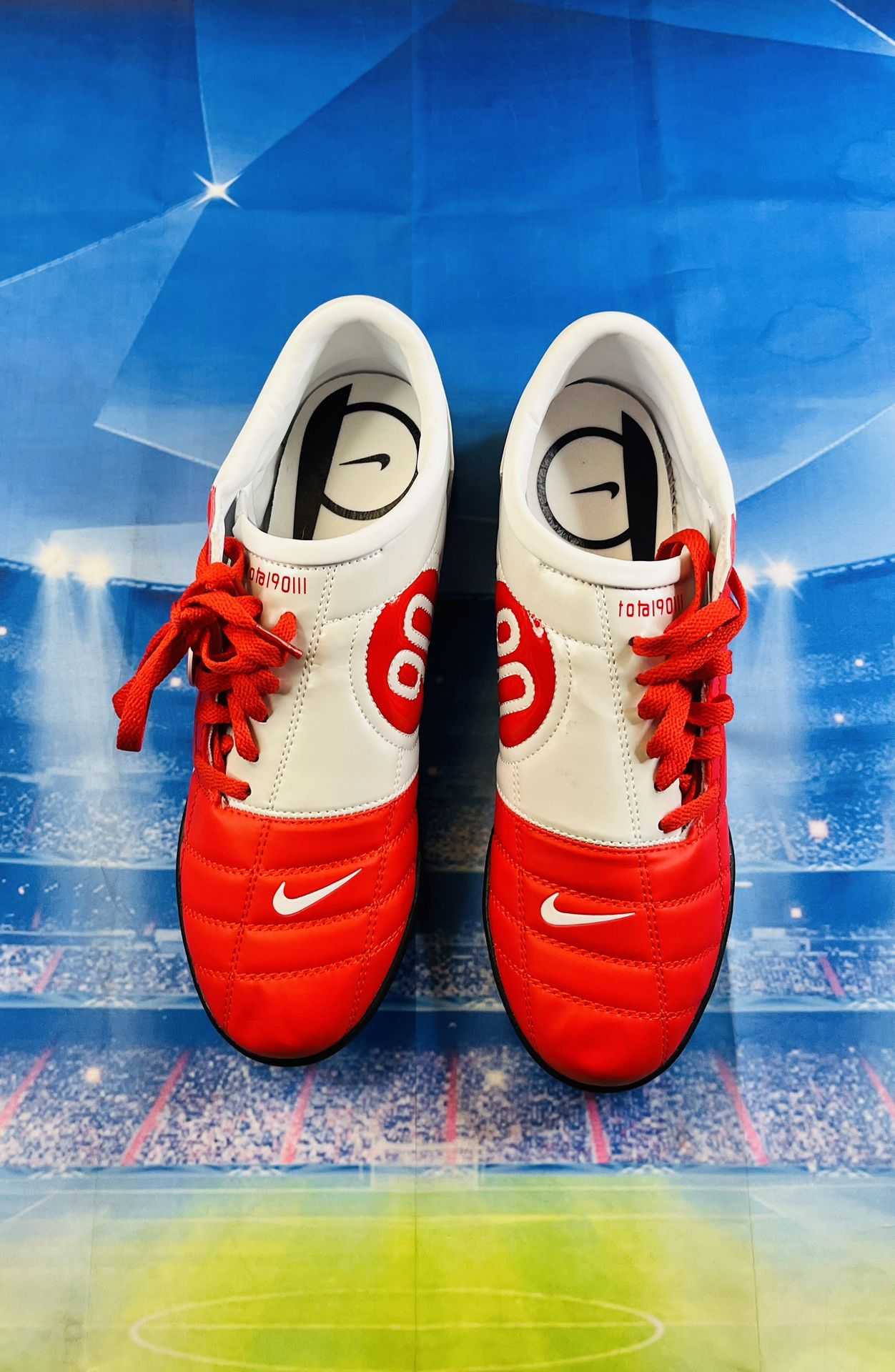 NO BOX Nike total 90 turf shoes size