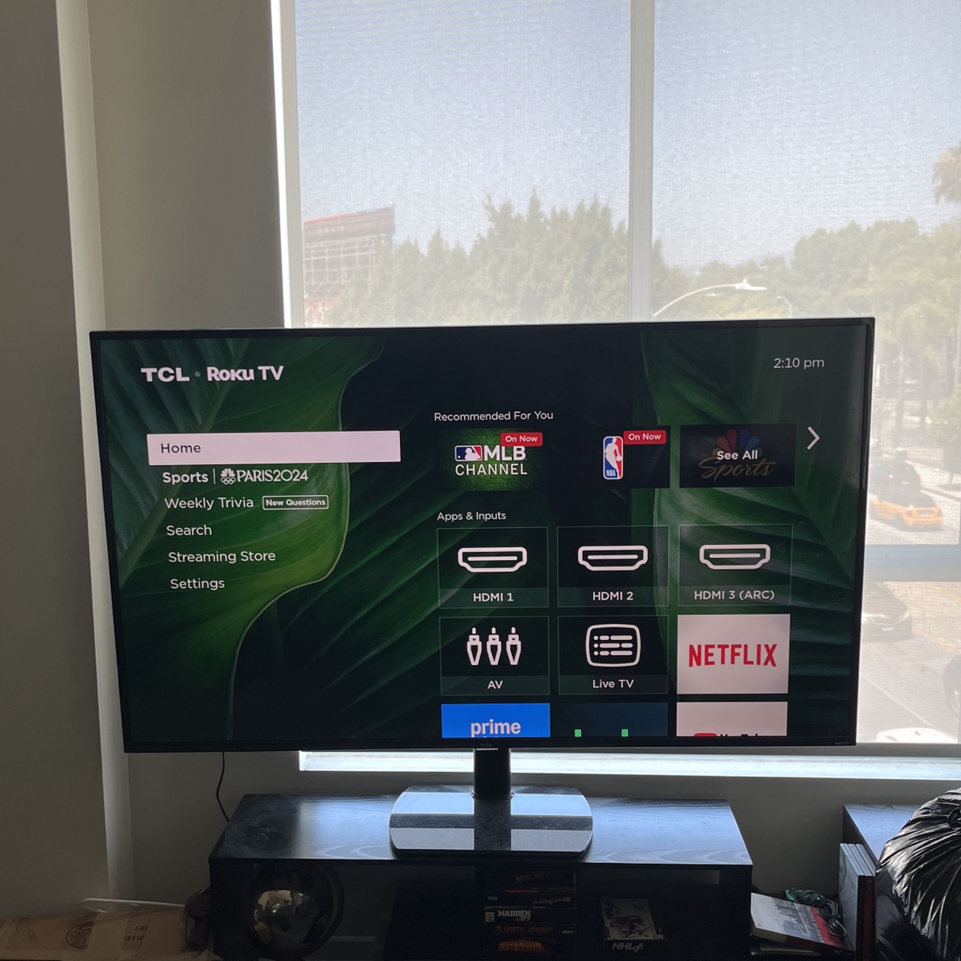 4K 65” TCL Roku Smart TV w/ Remote & Stand