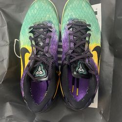 Nike Kobe 8 “Easter”