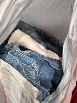 Highest bidder/Variety of women bottom pants,shorts denim jeans etc