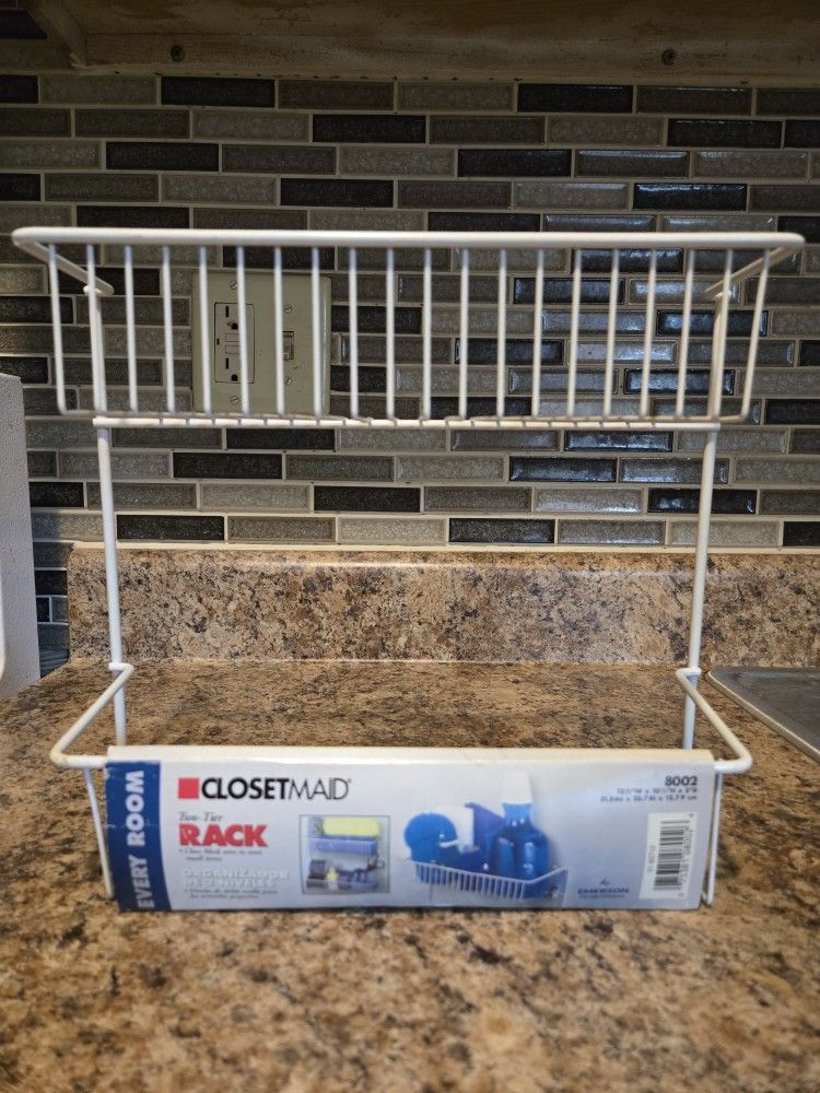 ClosetMaid Two Tiers / 2 Shelves Storage Rack - New!