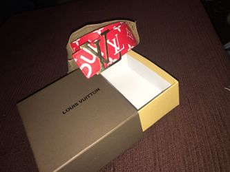 Original Louis Vuitton supreme belt