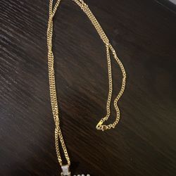Chain With Pendant