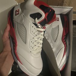 Jordan 5s Size 11