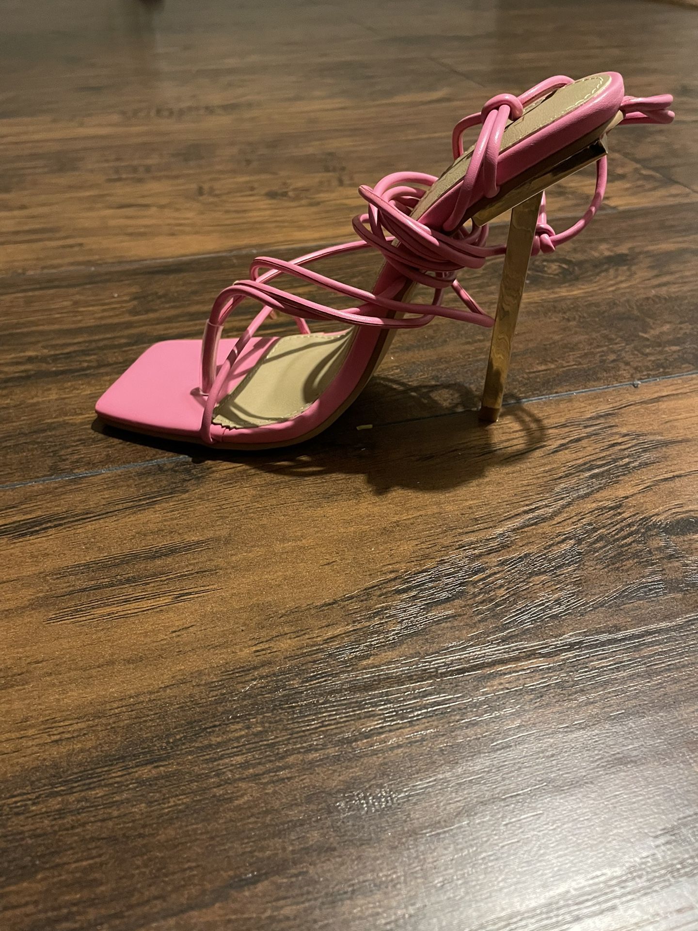 Pink Heel W/Gold Plated Heel