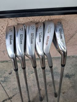 Wilson Iron Set 5-9 with Sand Wedge