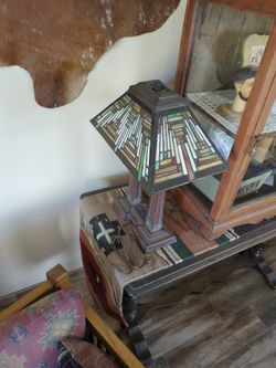 Vintage Arts &Crafts Stained Glass Lamp