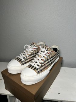 Burberry Shoes