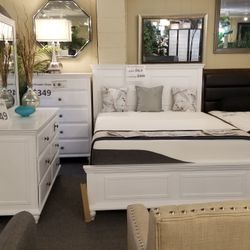 🔥 Brand New White Queen Bedframe + Dresser + Mirror + Nightstand 4PCs Set
