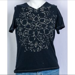 Banana Republic Men's black graphic tshirt sz Medium