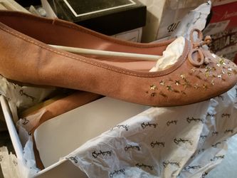 Sale!!!Brand New Flats With Studs 