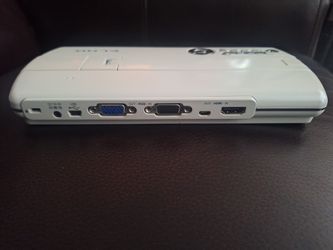 Elmo Mo-1 Potable Presenter/ Projector