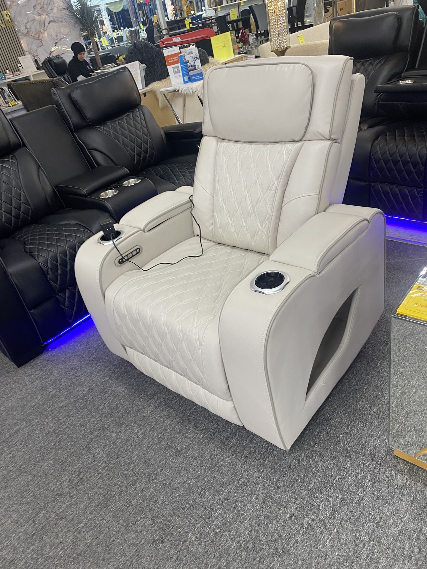 Reclining Chair $799