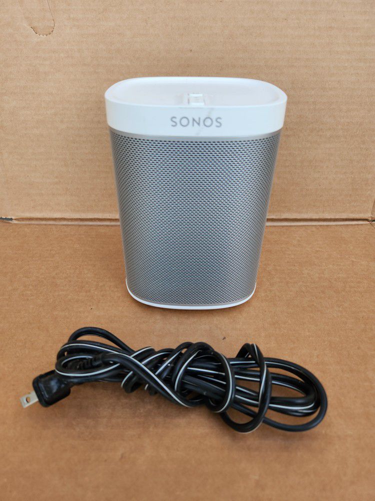 Mark oase Mindre Sonos Play 1 White Wikipedia Bluetooth SPEAKER W POWER CORD $90 for Sale in  San Diego, CA - OfferUp