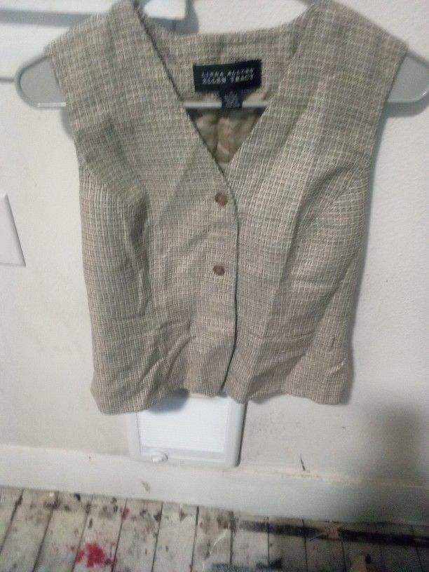 Ellen Tracy Linda Allard Vest 