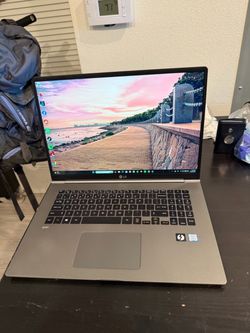 LG Gram Laptop with Intel Core i7