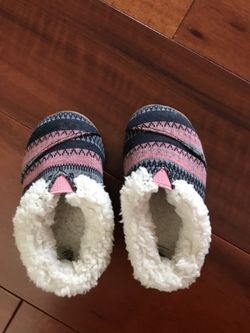 Toms baby shoes size 3