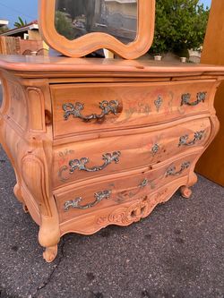 Stunning dresser and mirror