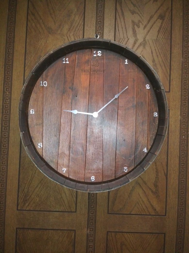 Reloj de pared de wine barrel