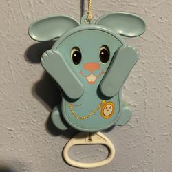 Vintage 1980 TOMY Peek-a-Boo Bunny Pull String Musical Lullaby  