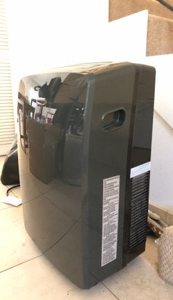 Turn your hot ass apartment into the arctic! Like new - LG air conditioner LP1217GSR
