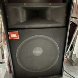 Pair Of Pro JBL Speakers 